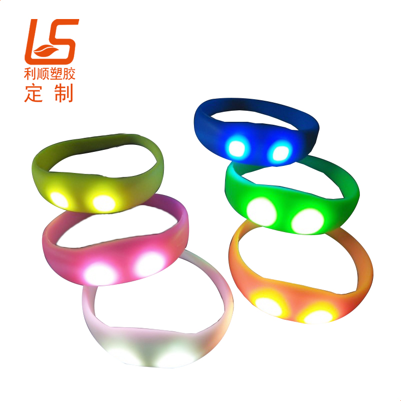 定制助威道具LED發光手環 硅膠聲控LED閃燈手環